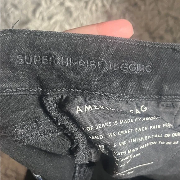 American Eagle Outfitters High Rise Black Jeans - Picture 5 of 5